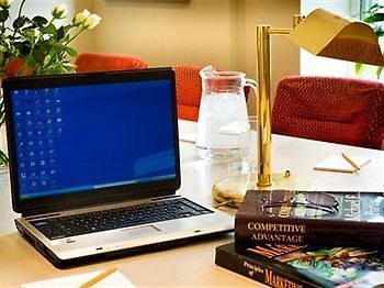 Montgomery'S Hotel โฮนิทัน ภายนอก รูปภาพ